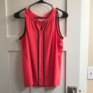 Sleeveless blouse